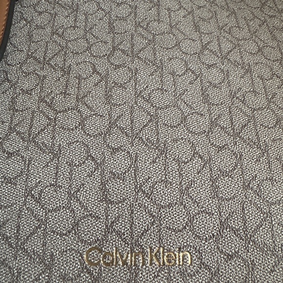 Calvin Klein Bag - Picture 5 of 5